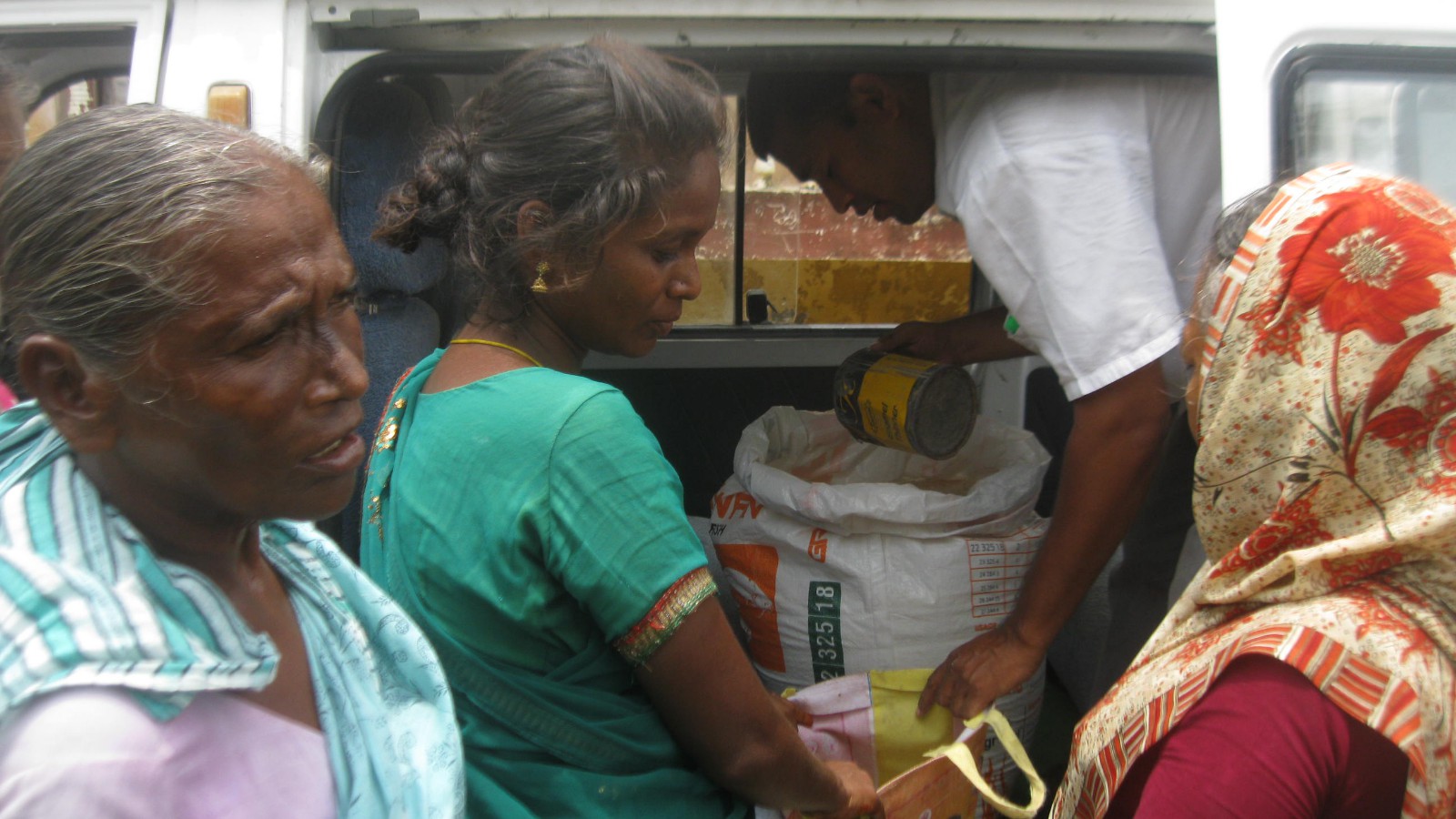 Supplying Monthly Food & Rice for aged people